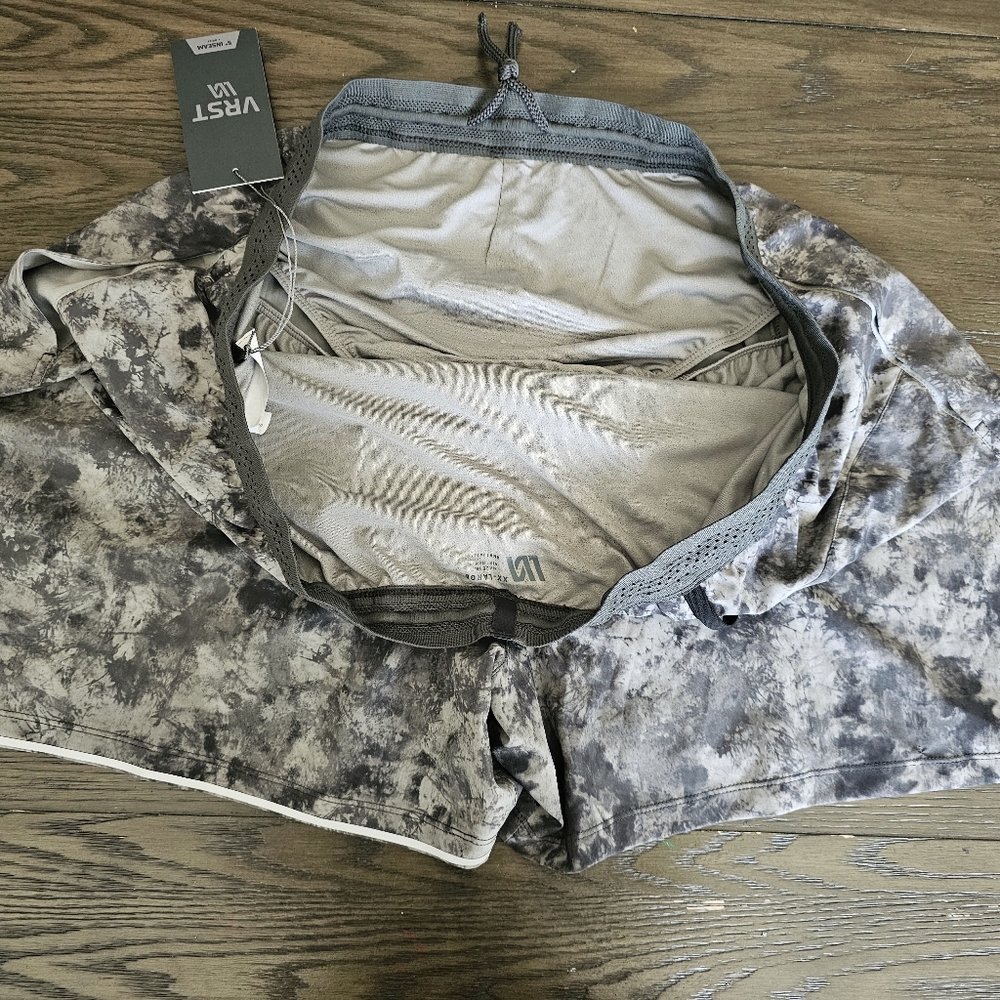 NWT MEN'S ENTHUSIAST RUN SHORT-PRINT-WITH POCKET GRUNGE TIE DYE SILVR